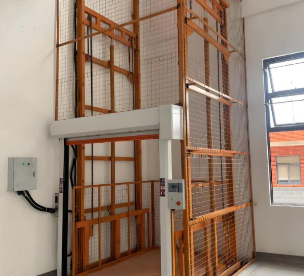 七叉镇升降货梯是特种设备码